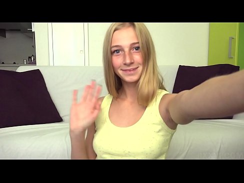 ❤️ Quando sono annoiata mi masturbo pigramente la mia figa rosa Pornoal it.teencumpot.ru ❌