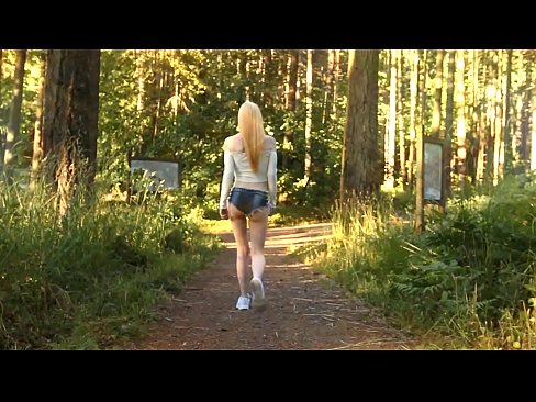 ❤️ Bella donna si muove lentamente, video non nudo Pornoal it.teencumpot.ru ❌